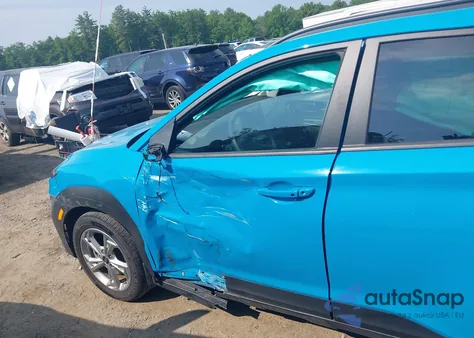 2022 Hyundai Kona Sel z USA, uszkodzony, nr VIN KM8K6CAB6NU912989